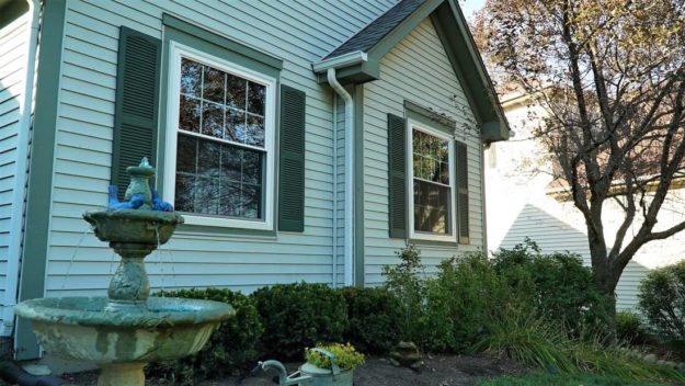 Two windows and a fountain.
