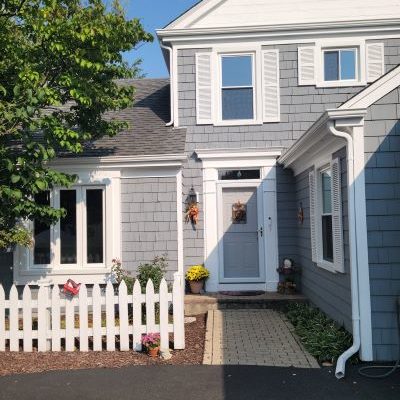 Multiple new windows installed on the front of the home