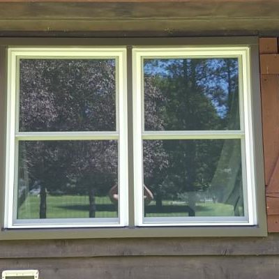 White double hung windows in Woodstock, IL