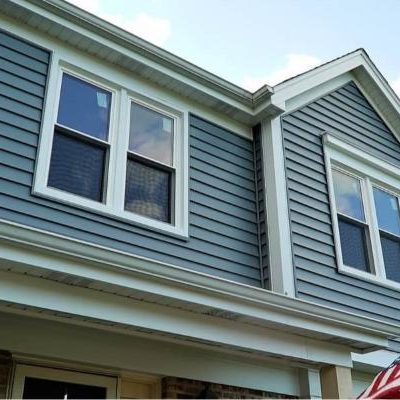 New windows and fascia on the facade of a home in Crystal Lake, IL
